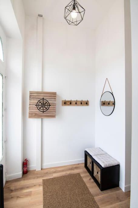 Treize Maison 3 Bed House In Centre Of Saint Severin Exterior photo